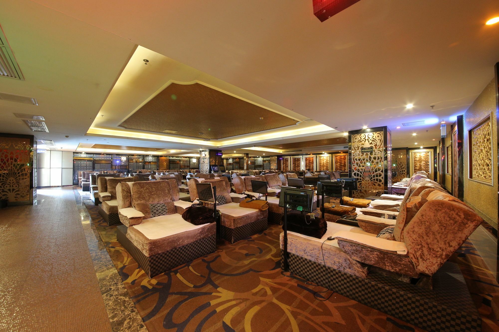 Oubon International Hotel Guangzhou Exterior foto